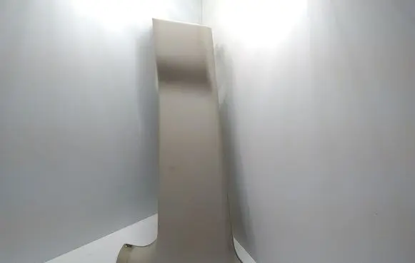 (B) pillar trim (bottom)
