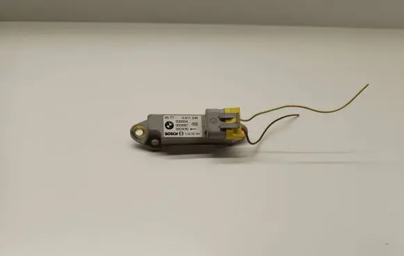 BMW X5 E53 Airbag deployment crash/impact sensor 6911038