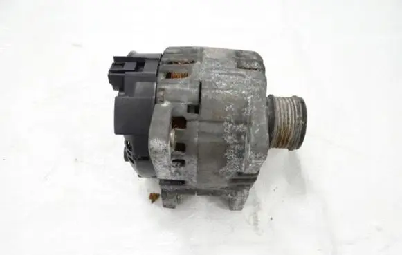 Renault Laguna II Generator/alternator 231000026R