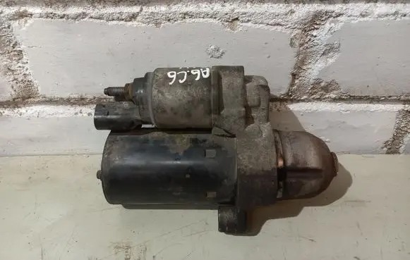 Audi A6 S6 C6 4F Starter motor 005831420
