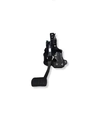Peugeot 2008 II Brake pedal 9824305280 84MP9C0494398