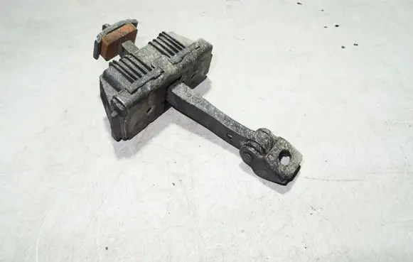 BMW 3 E90 E91 Front door check strap stopper 7060189