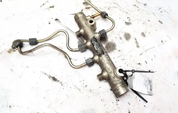 Peugeot 206 Fuel main line pipe 0445214028 9641509480