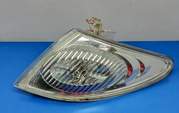 Mazda Premacy Front indicator light 