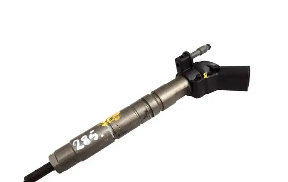 Mercedes-Benz ML W164 Fuel injector A6420701187 0445116026