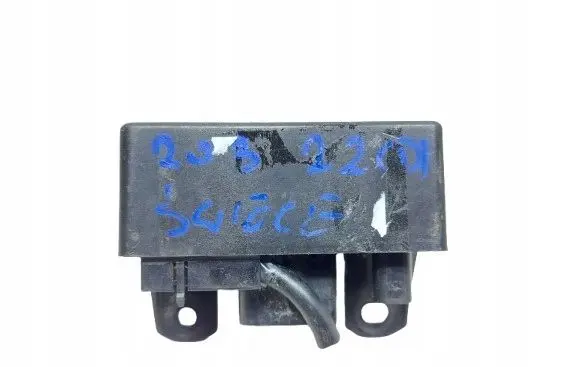 Mercedes-Benz C W203 Glow plug pre-heat relay