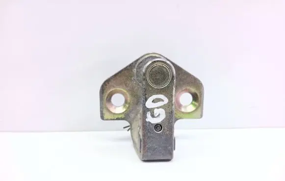 Ford Focus Rear door lock loop/hook striker 96BGF21982AE 81G78