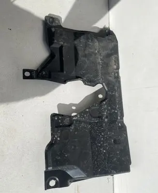 Lexus RX 450H Engine splash shield/under tray 5816648050