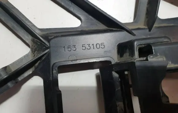 Mercedes-Benz GLS X167 Front bumper mounting bracket A1678858502