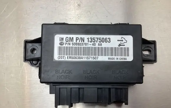 Opel Astra J Seat control module 13575063 5DS93378140AA FB50638A11571507