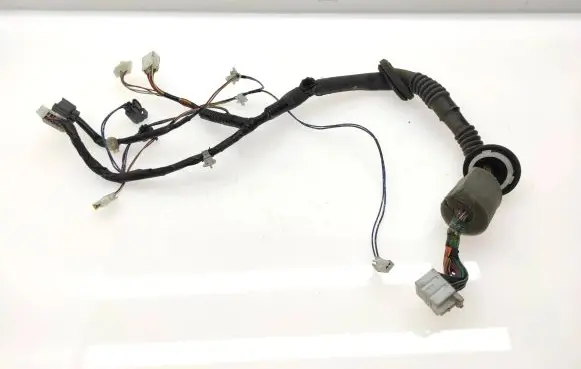 Subaru Outback Front door wiring loom 81820AG180