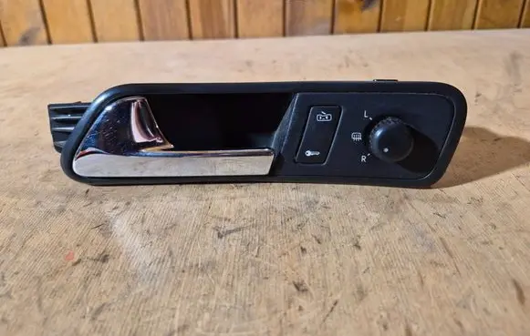 Volkswagen Touran I Front door interior handle 1T1837113C 1T1959552