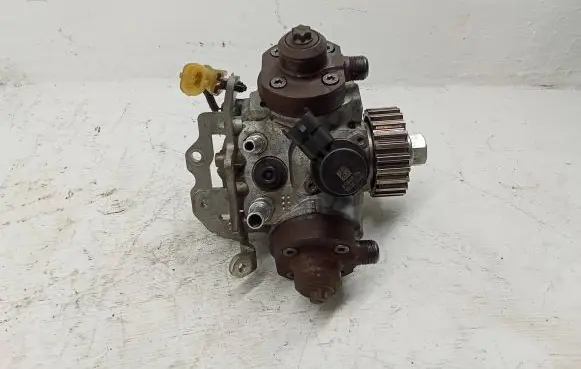 Jaguar XF X250 Fuel injection high pressure pump 0445010629 AH2Q9B395AB 0928400756