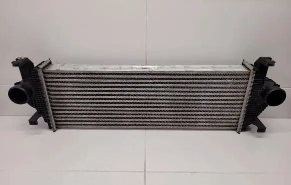 Jeep Grand Cherokee Intercooler radiator 55038004AD