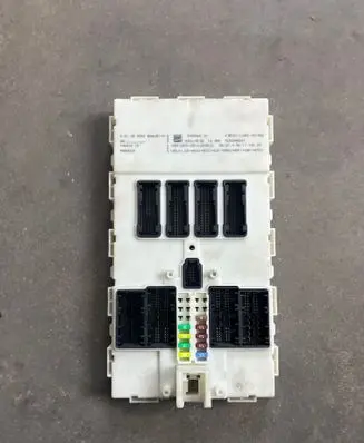 BMW 3 F30 F35 F31 Central body control module 9352865 7502048301 5DEP1AI02