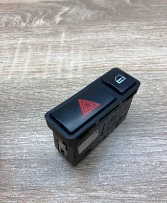 BMW 3 E46 Hazard light switch 8368920