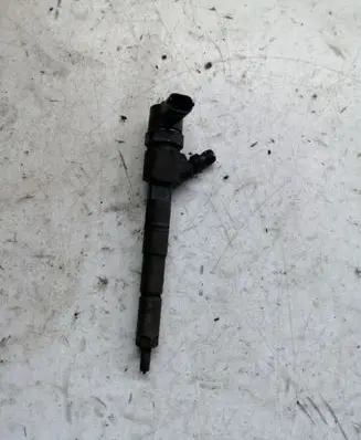 Opel Insignia A Fuel injector 55577668 0445110423