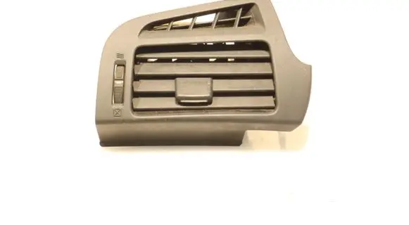 Toyota Verso Dashboard side air vent grill/cover trim