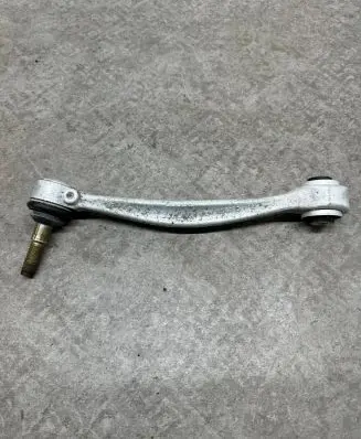 Rear control arm
