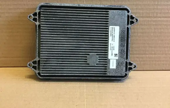 Tesla Model S Headlight ballast module Xenon TC00023582
