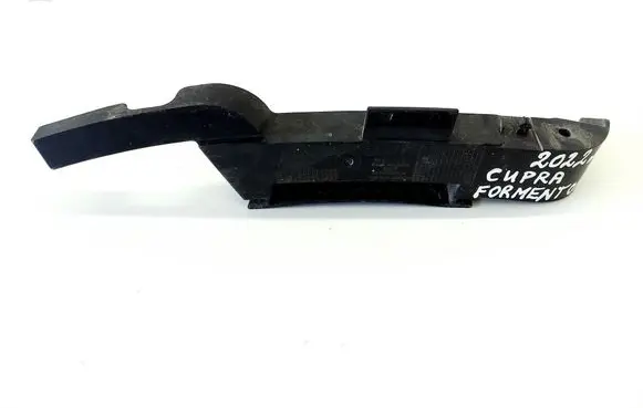 Cupra Leon Front bumper mounting bracket 5FA807480
