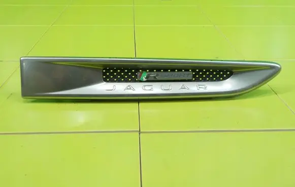 Jaguar XF X260 Front arch trim GX6M280B10AD XP261