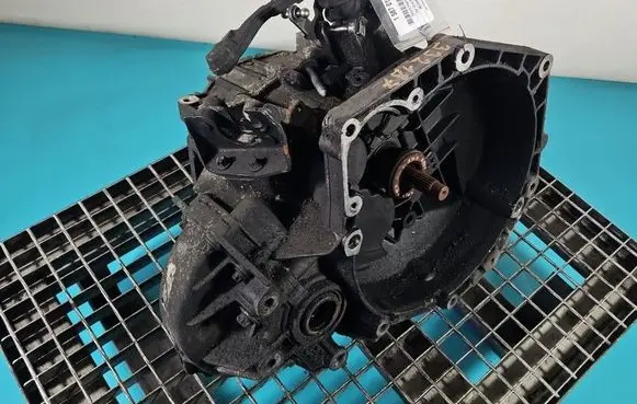 Opel Zafira B Manual 5 speed gearbox M32 IMPRK1587016