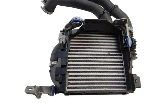 Peugeot Partner Intercooler radiator 9820100680 9820100780