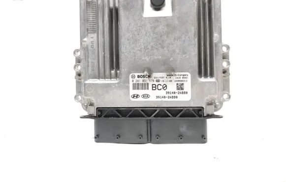 Hyundai i30 Engine control unit/module 391402ABB0 0281031578