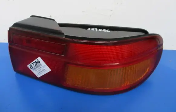 KIA Sephia Rear/tail lights