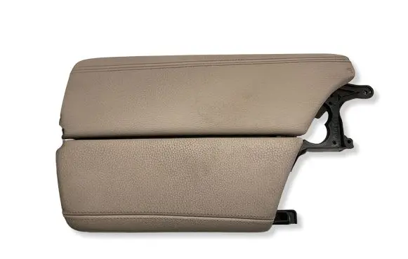 BMW 5 F10 F11 Armrest 9216893 3215818 550228103011351
