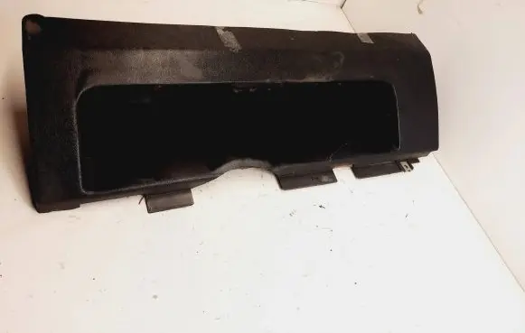 Dashboard lower bottom trim panel