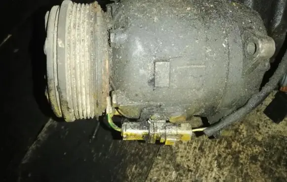 Peugeot 406 Air conditioning (A/C) compressor (pump)