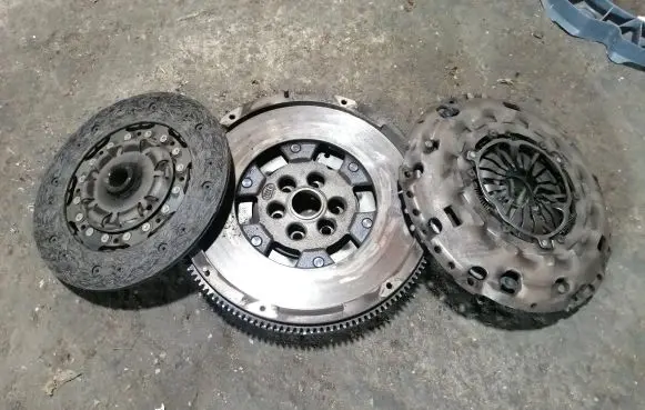 Skoda Superb B6 (3T) Clutch set kit 022141031S