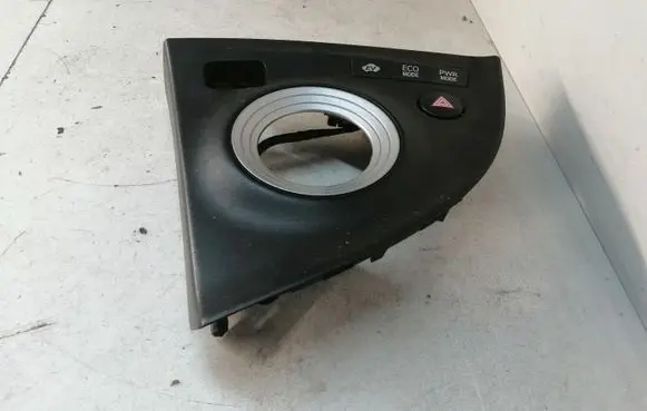 Toyota Prius (XW30) Gear shifter surround trim plastic 5540447020