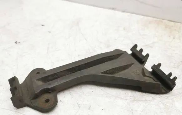 Audi A6 S6 C5 4B Front bumper mounting bracket 4A0807283A