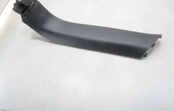 Volkswagen Sharan Tailgate/trunk side cover trim 7N0867704
