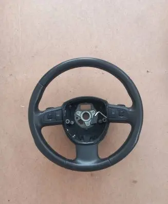 Audi A3 S3 8P Steering wheel 8p0124A 8H012A