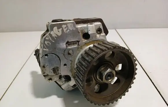 Chrysler Grand Voyager V Fuel injection high pressure pump 0445010152