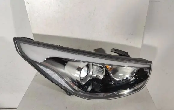 Hyundai ix35 Headlight/headlamp 921022SXXX 921022YXXX