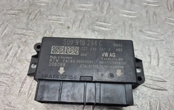 Volkswagen Golf VII Parking PDC control unit/module 5Q0919294C