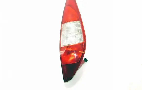 Ford Mondeo Mk III Rear/tail lights 1S7113404C