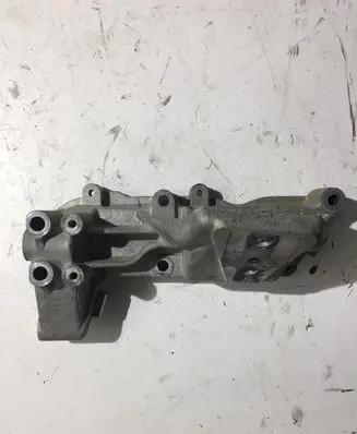 Iveco Daily 6th gen Gearbox mounting bracket 504386159