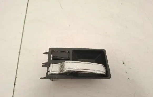 Jeep Cherokee XJ Front door interior handle