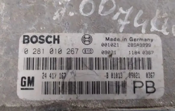 Opel Astra G Engine control unit/module 0281010267