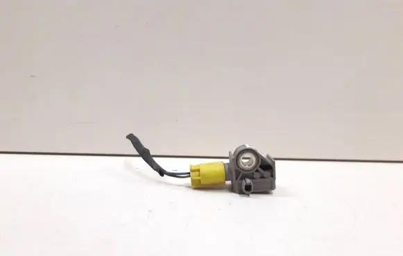 Mercedes-Benz C W204 Airbag deployment crash/impact sensor A2048201985