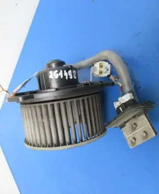 Mazda 323 Heater fan/blower