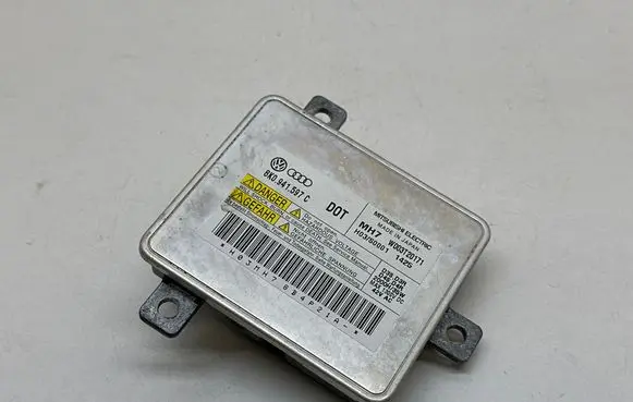 Volkswagen Sharan Headlight ballast module Xenon 8K0941597C