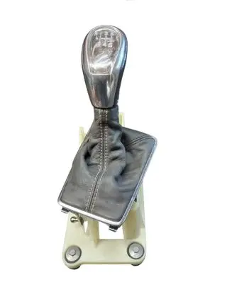 Volvo V40 Gear shifter/selector 31367624