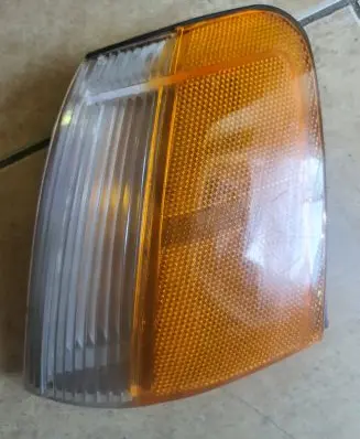 Ford Taurus Front indicator light E6DB15A429A 44ZH585